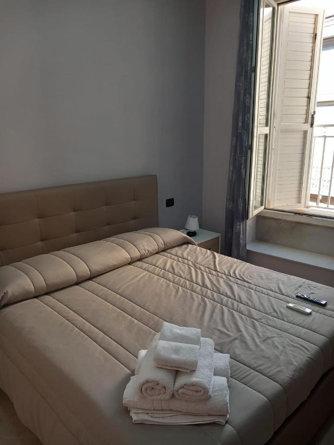 Greth House Bed and Breakfast Napoli Eksteriør billede